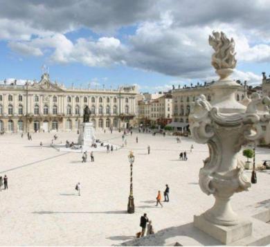 Hotel Le Stanislas Nancy Bagian luar foto