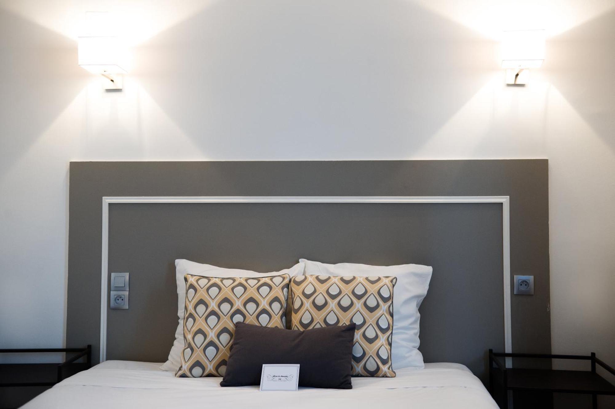 Hotel Le Stanislas Nancy Bagian luar foto