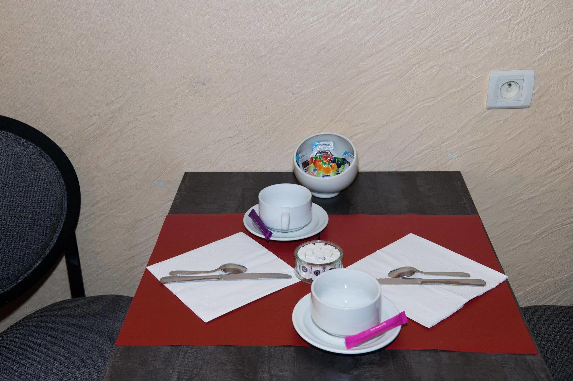 Hotel Le Stanislas Nancy Bagian luar foto